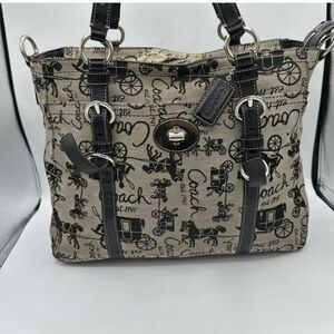 💥💥SOLD💥💥Coach Black and Grey Tote Bag